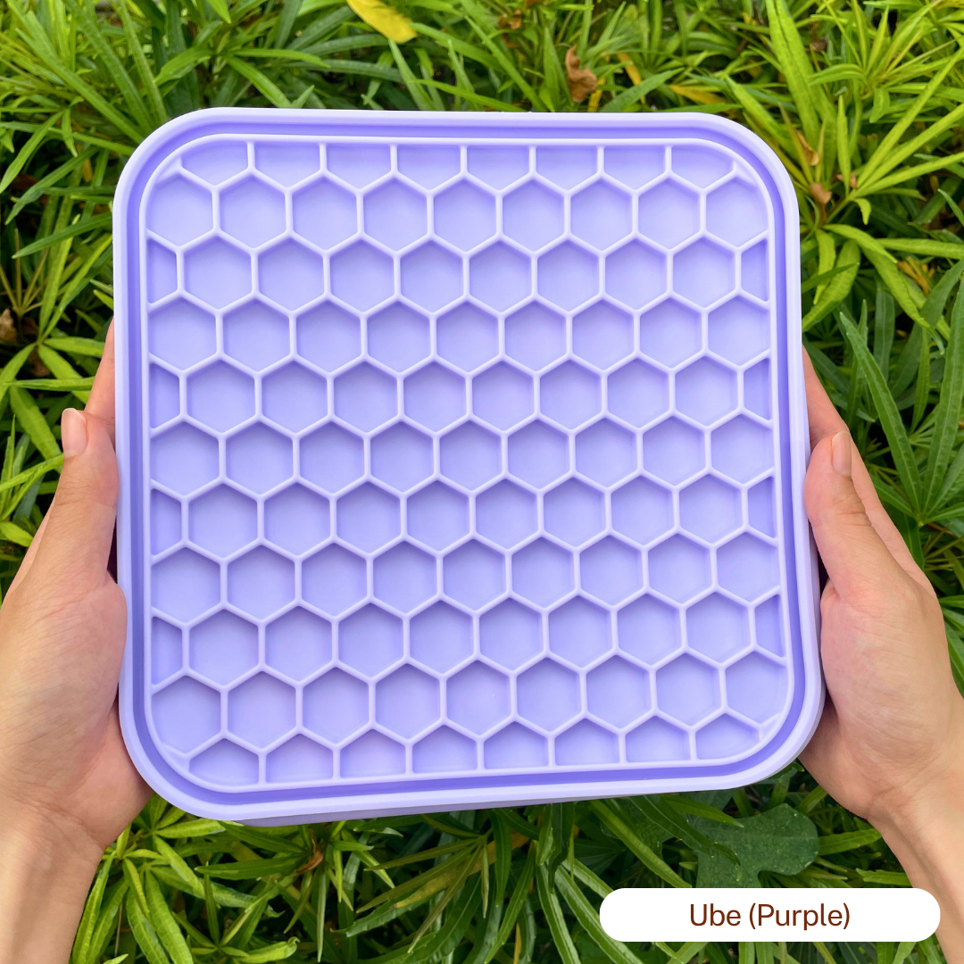2-in-1 Lick Mat & Slow Feeder - Image 3